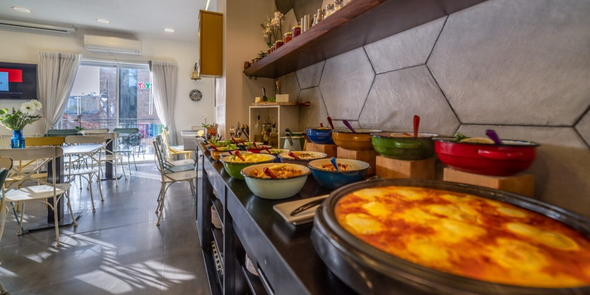 A Place to Celebrate a Bar Mitzvah with Family, Tradition, and Style